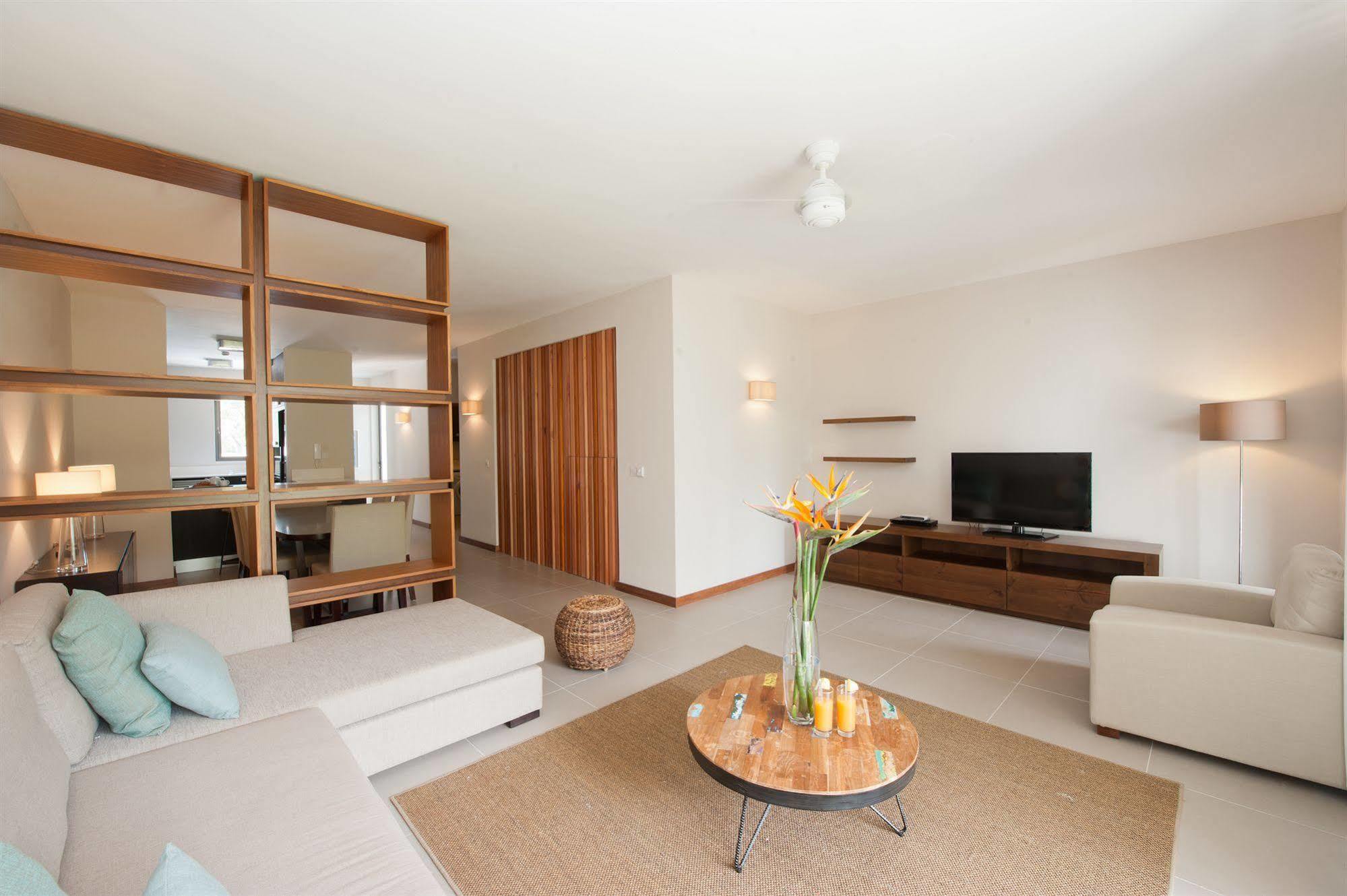 La Residence Beach By Horizon Holidays Bain Boeuf Exteriör bild